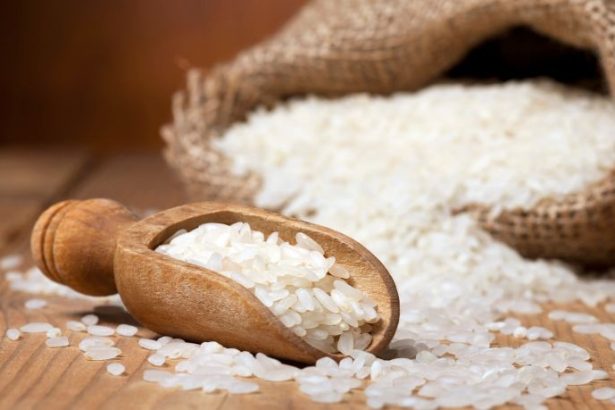 Exportação de arroz ganha força no Brasil, mas mercado interno ainda enfrenta lentidão